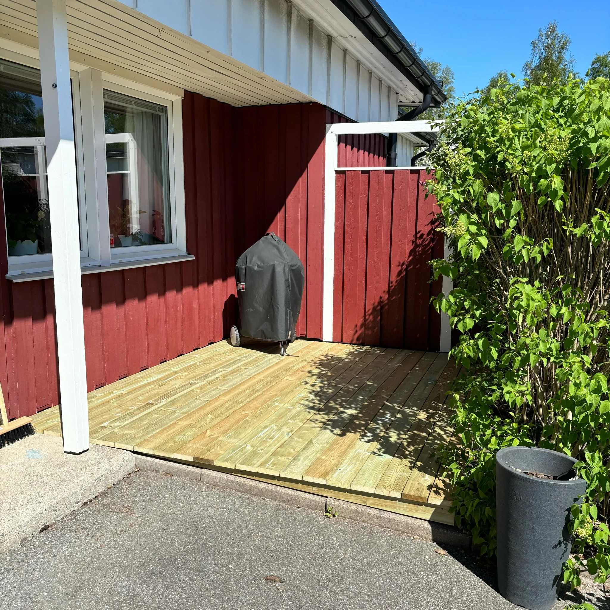 Nytt trädäck för projekt i Västerås